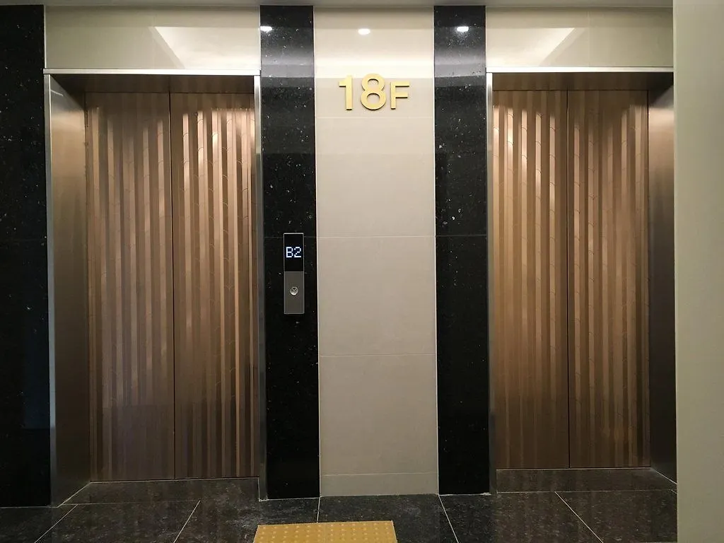 Wd Hotel Seoul 3*,